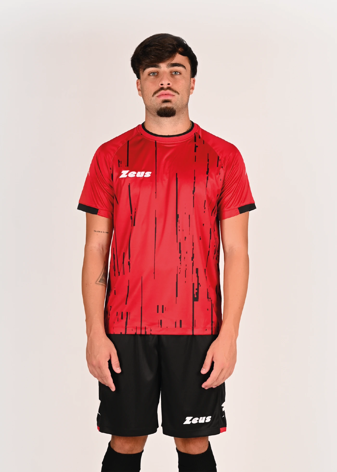 RED/BLACK